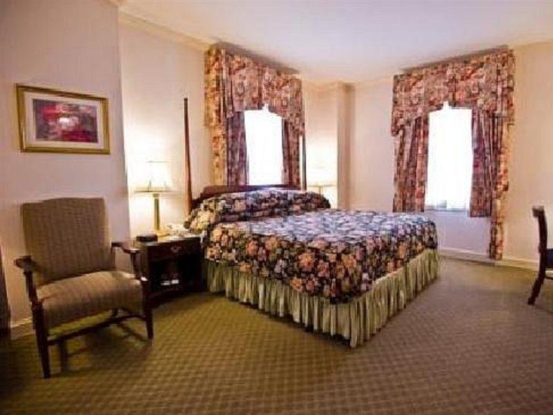 The Yorktowne Hotel, Tapestry Collection By Hilton Экстерьер фото